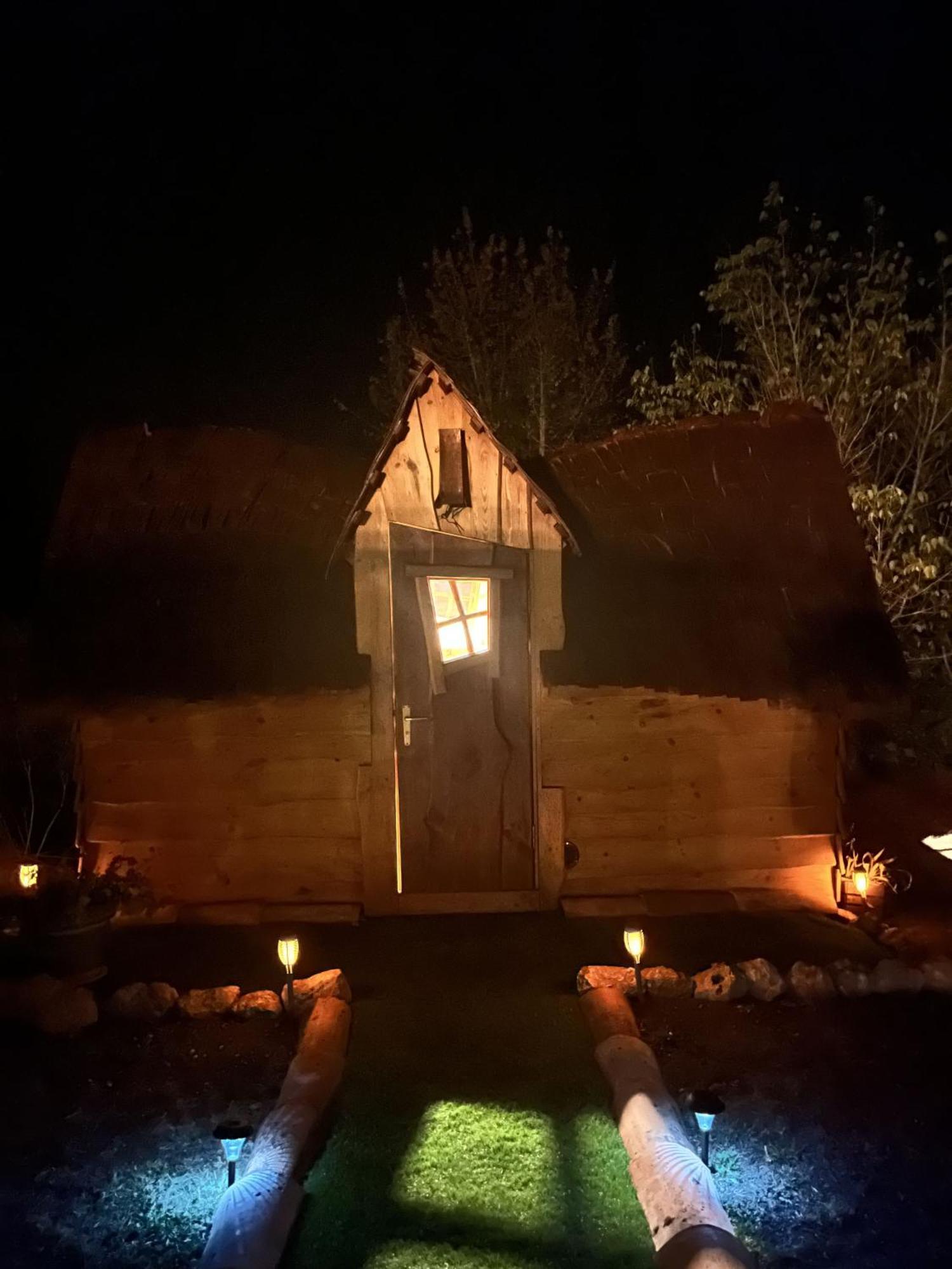 Auberge De L'Hirondelle Saint-Cirq  Esterno foto